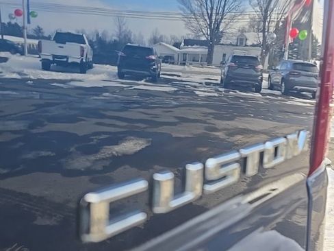 Used 2021 Chevrolet Silverado 1500 Custom image 7