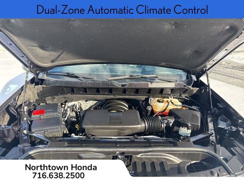 Used 2022 Chevrolet Silverado 1500 LT w/ Z71 Off-Road Package image 15