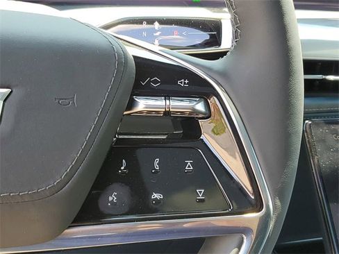 New 2025 Cadillac Escalade IQ Sport 2 w/ LPO, ONYX Package image 12