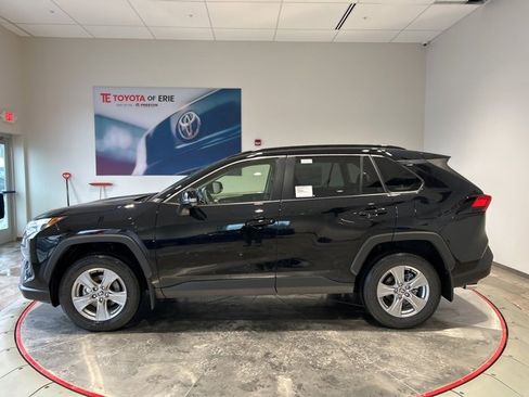 New 2025 Toyota RAV4 XLE image 3