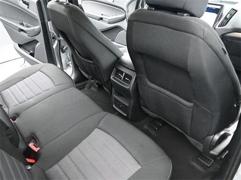 Used 2024 Ford Edge SE image 25