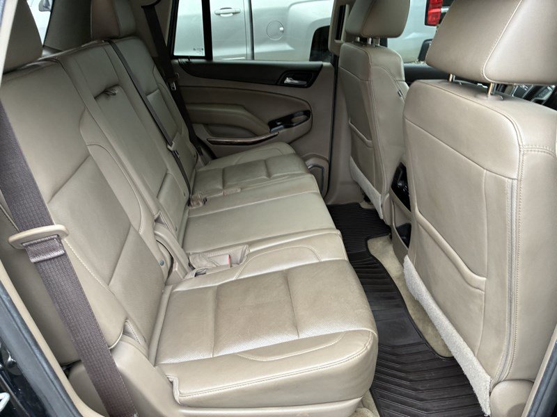 Used 2017 GMC Yukon SLT AWD/4WD image 19