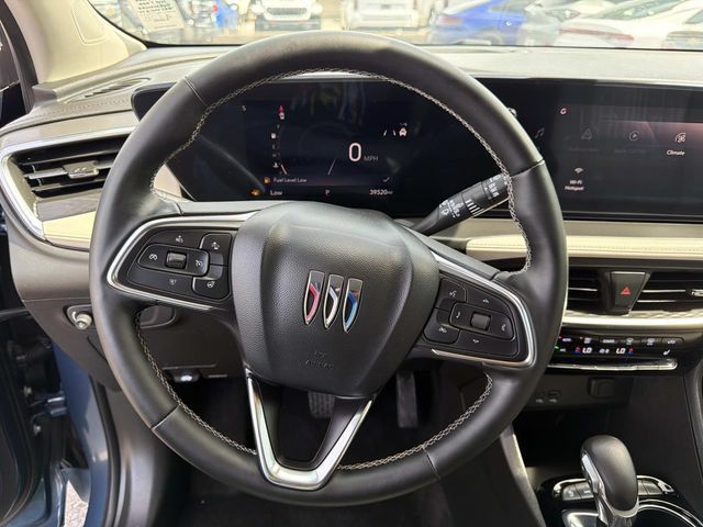 Used 2024 Buick Encore GX Avenir w/ Avenir Convenience Package AWD/4WD image 27