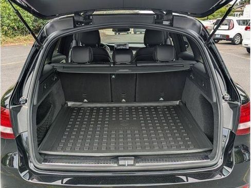Used 2019 Mercedes-Benz GLC 300 4MATIC image 66