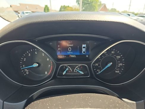 Used 2016 Ford Focus SE FWD image 13