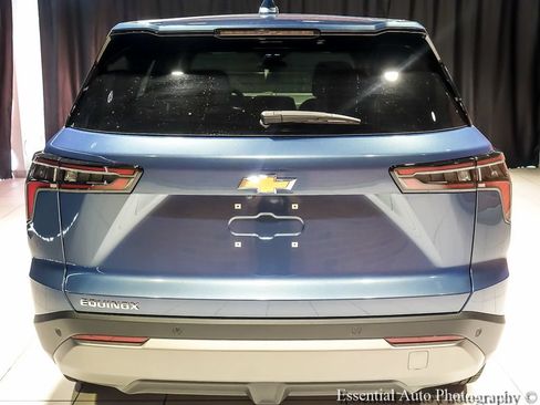 New 2026 Chevrolet Equinox LT FWD image 7