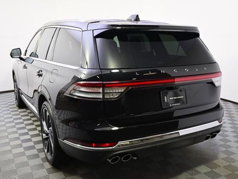 New 2026 Lincoln Aviator Reserve AWD/4WD image 4