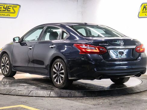 Used 2018 Nissan Altima 2.5 SL FWD image 2