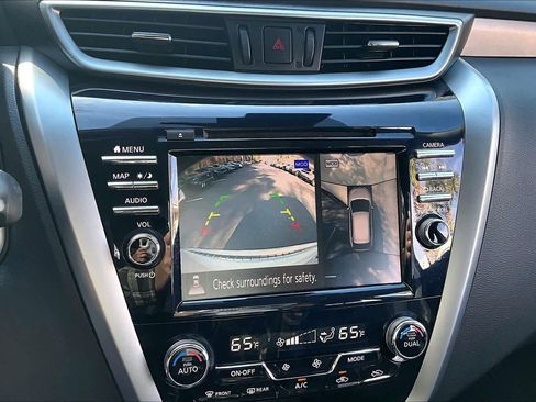 Used 2023 Nissan Murano SL w/ Cargo Package image 26