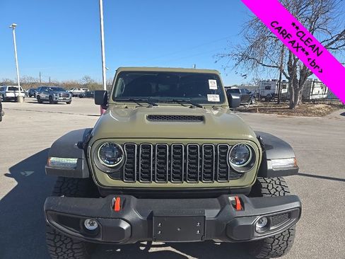 Used 2025 Jeep Gladiator Mojave image 5
