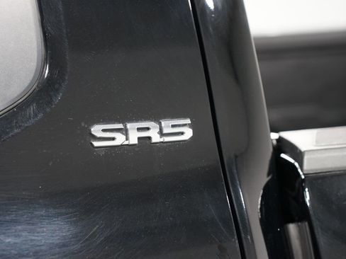 Certified 2025 Toyota Tacoma SR5 image 11