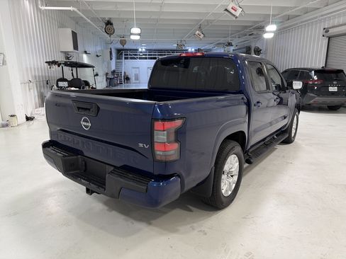 Used 2023 Nissan Frontier SV w/ Tow Package RWD image 5