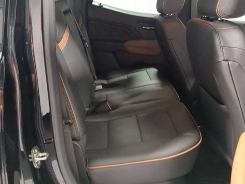 Used 2023 GMC Canyon AT4 w/ AT4 Premium Package AWD/4WD image 20