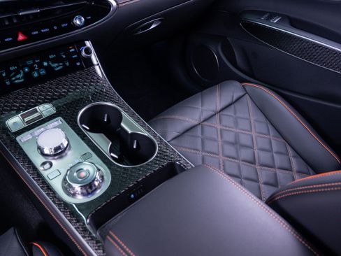 New 2026 Genesis GV70 3.5T Sport Prestige AWD/4WD image 28
