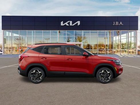 New 2026 Kia Seltos S image 7