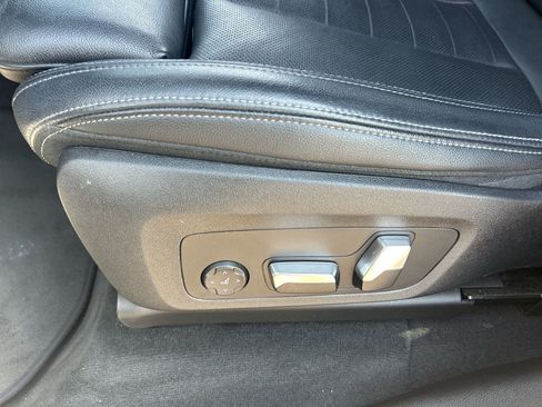 Used 2019 BMW X4 xDrive30i w/ M Sport Package 2 AWD/4WD image 32