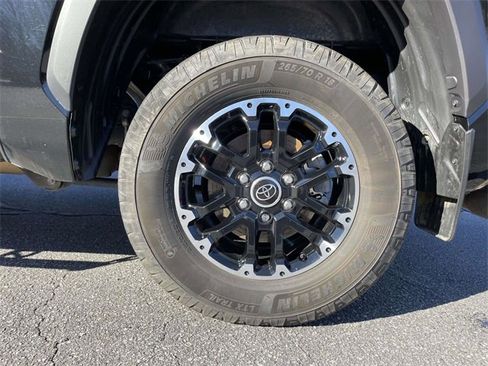 Used 2024 Toyota Tundra SR5 image 9