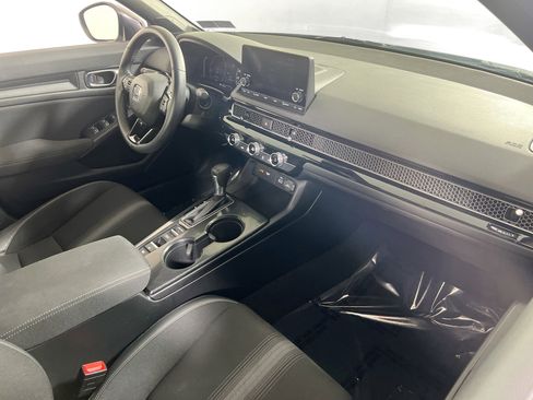 Used 2022 Honda Civic Sport image 26