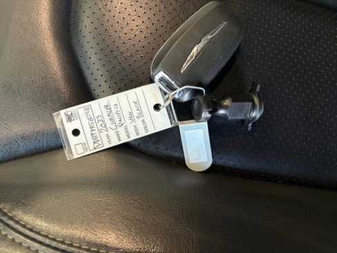 Used 2023 Chrysler Pacifica Touring-L FWD image 29