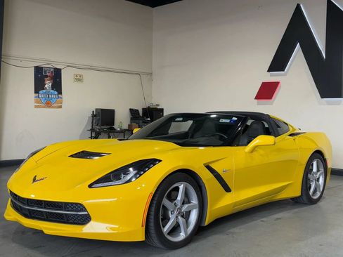 Used 2014 Chevrolet Corvette Stingray Coupe w/ 2LT Preferred Equipment Group RWD image 1