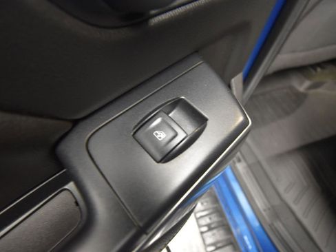 Used 2018 Chevrolet Silverado 1500 LT w/ All Star Edition image 10