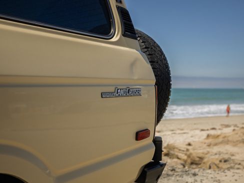 Used 1987 Toyota Land Cruiser AWD/4WD image 13