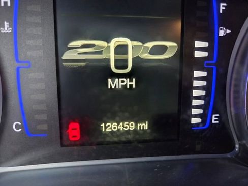 Used 2016 Chrysler 200 LX FWD image 16