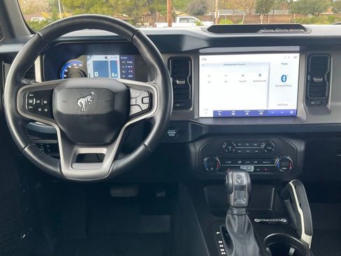 Used 2023 Ford Bronco Outer Banks image 34