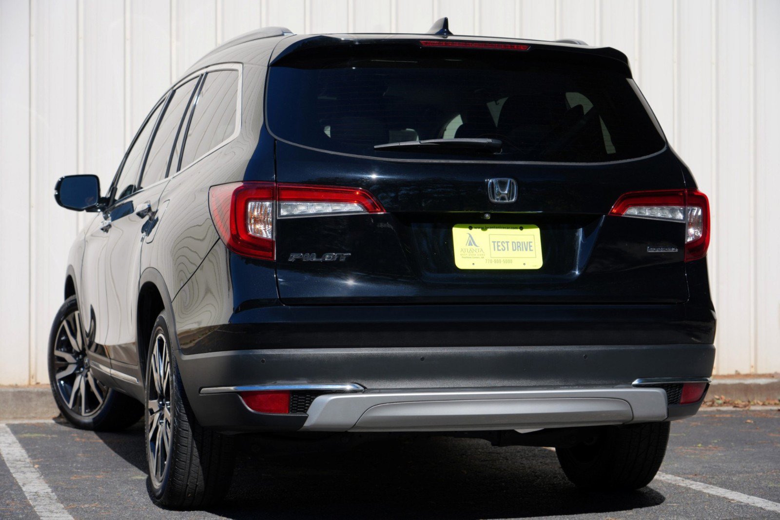 Used 2020 Honda Pilot Touring image 5