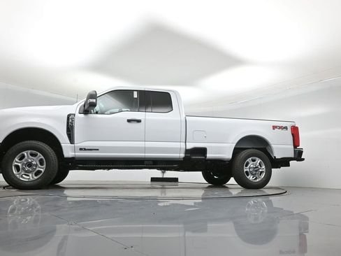 New 2026 Ford F350 XLT w/ FX4 Off-Road Package image 46