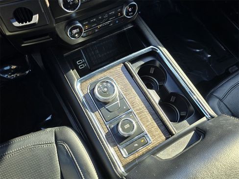 Used 2019 Ford Expedition Limited w/ Driver Assistance Package image 22