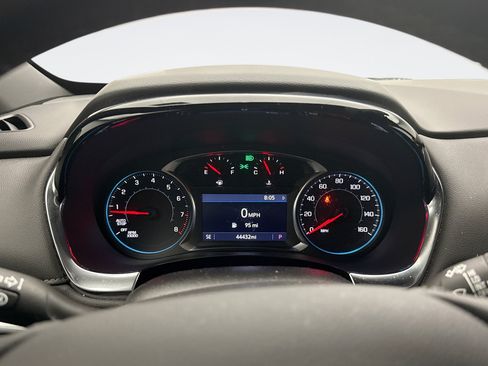 Used 2023 Chevrolet Traverse LT w/ Midnight/Sport Edition AWD/4WD image 9