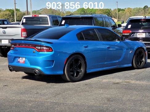 Used 2023 Dodge Charger Scat Pack image 4