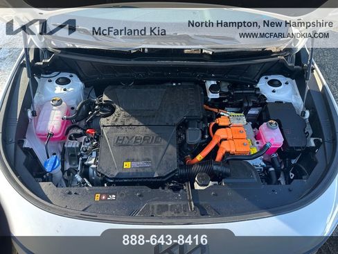 Used 2024 Kia Niro SX image 26
