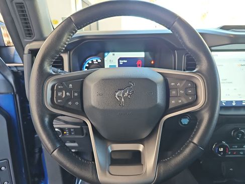Used 2021 Ford Bronco First Edition AWD/4WD image 18