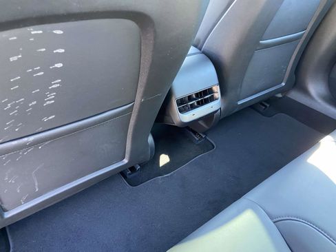 Used 2023 Tesla Model 3 Performance image 10