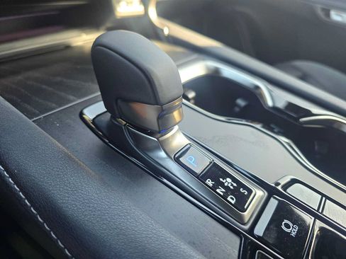 New 2026 Lexus RX 450h AWD image 32