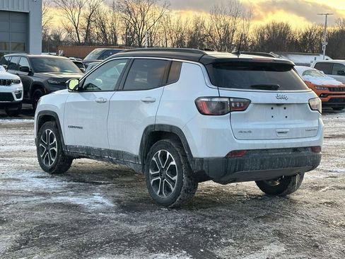 Used 2024 Jeep Compass Limited image 6