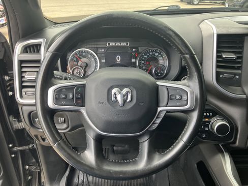 Used 2021 RAM 1500 Big Horn AWD/4WD image 9