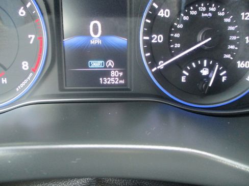 Used 2023 Hyundai Kona SEL image 29