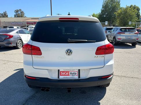 Used 2013 Volkswagen Tiguan SE image 4