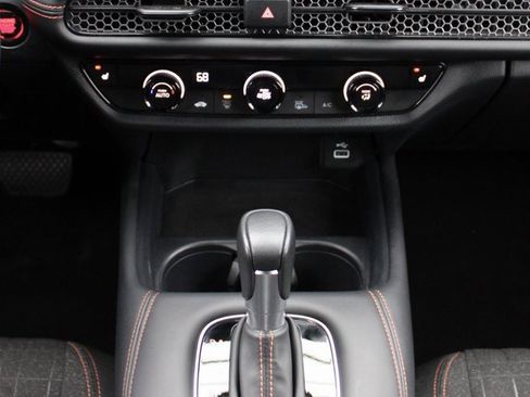 Used 2023 Honda HR-V Sport image 30