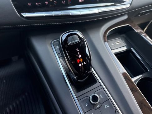 Used 2023 Cadillac Escalade Sport Platinum w/ LPO, ONYX Package AWD/4WD image 21