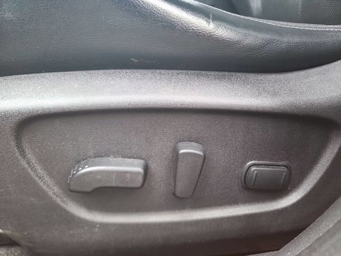 Used 2017 Nissan Rogue Sport SL w/ SL Premium Package image 17