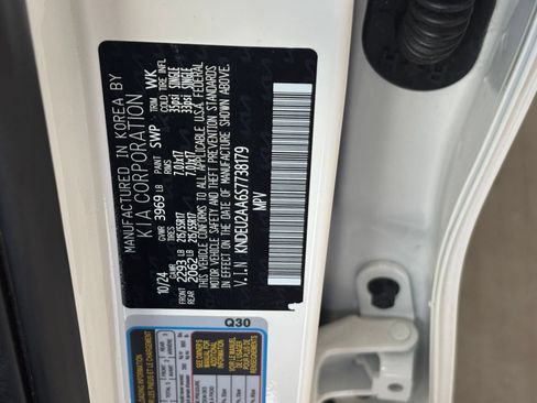 Used 2025 Kia Seltos S FWD image 28