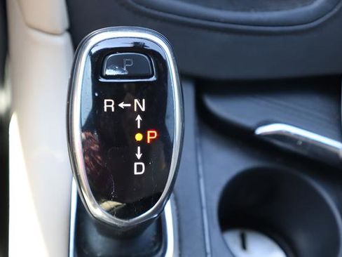 Used 2019 Cadillac XT5 Luxury image 15