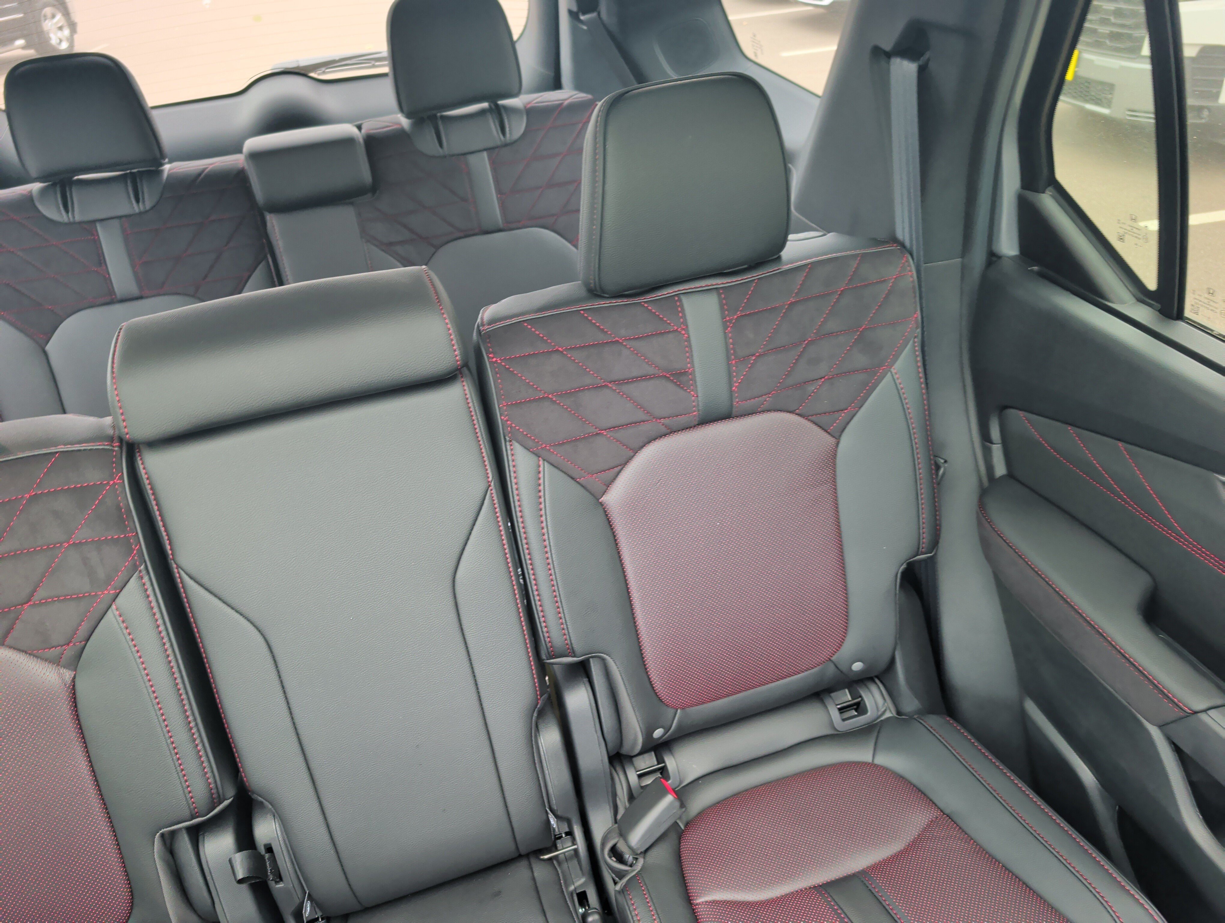 New 2026 Honda Pilot Black Edition image 14