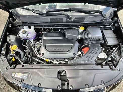 New 2026 Chrysler Pacifica Pinnacle image 29