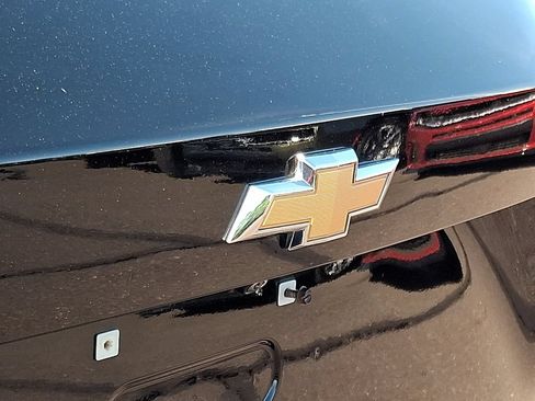 Used 2025 Chevrolet Blazer LT AWD/4WD image 32