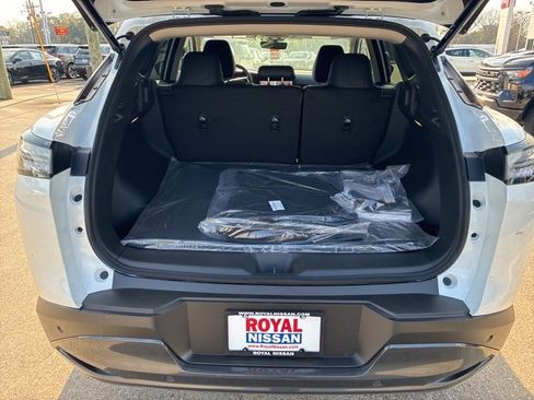 New 2026 Nissan Murano SL image 9